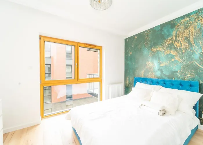 Mira Ii Apartament *